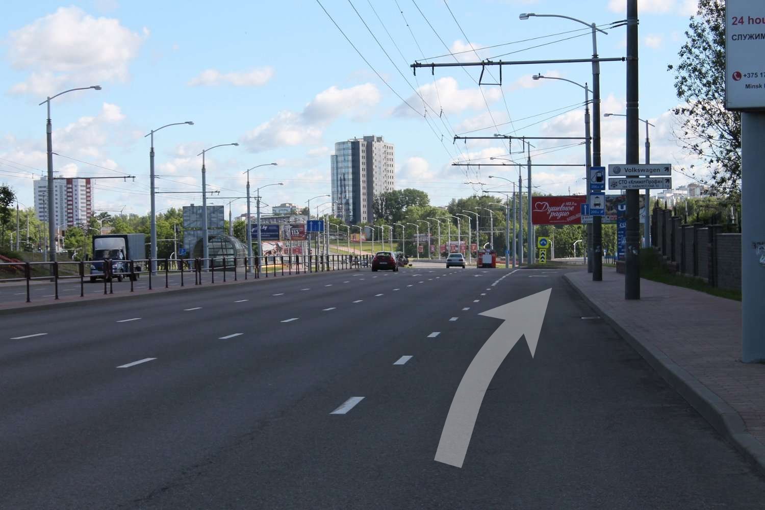 первый съезд c Дзержинского, при движении в город